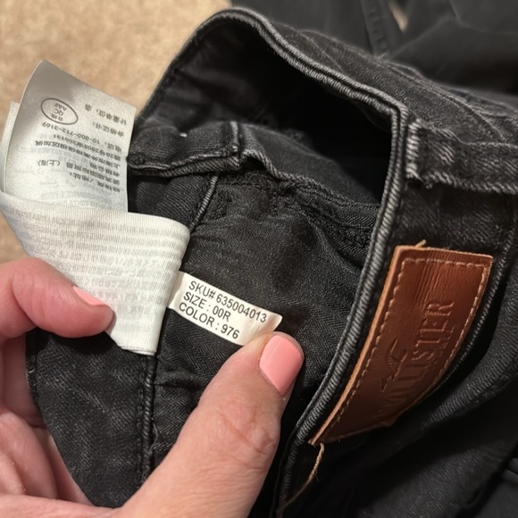 Hollister high-rise super skinny size 00R - Picture 6 of 6